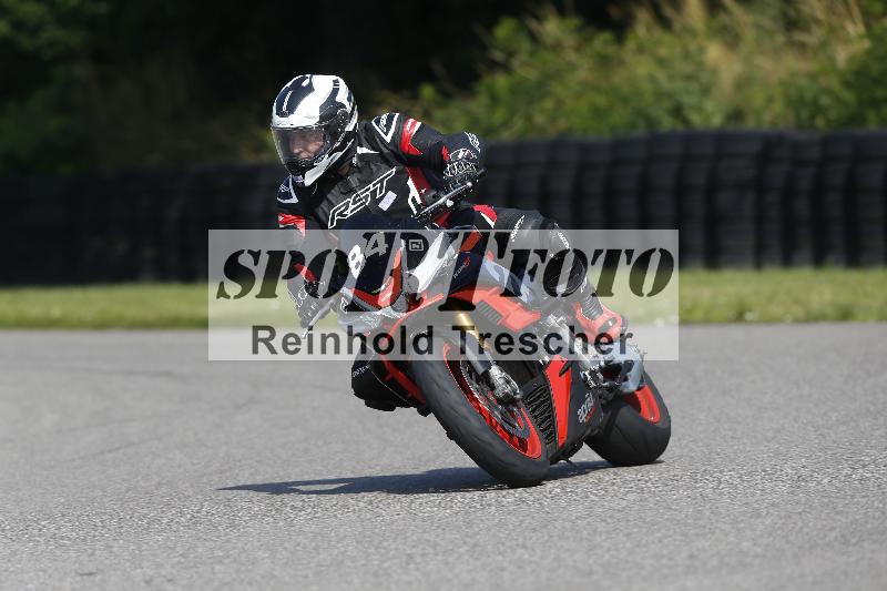 Archiv-2025/26 11.06.2025 Peter Studer have fun ADR/Gruppe blau/84